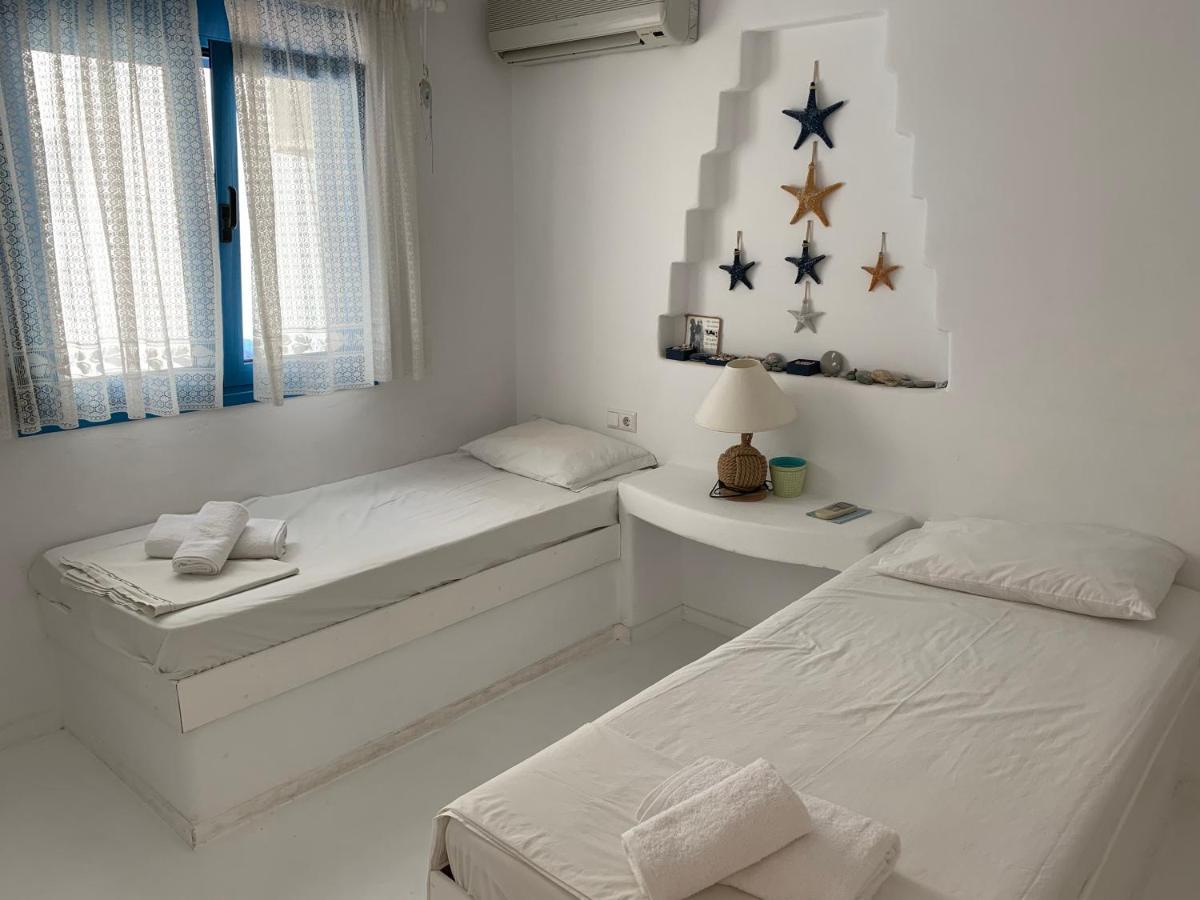Blue Sea Villa & Apartments Makrýgialos 外观 照片