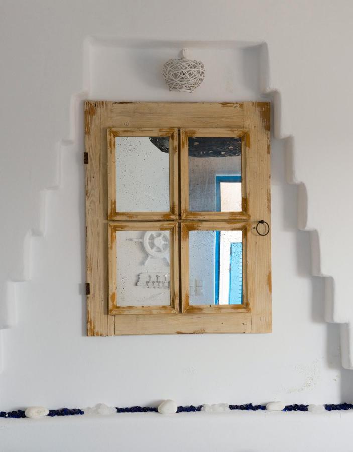 Blue Sea Villa & Apartments Makrýgialos 外观 照片