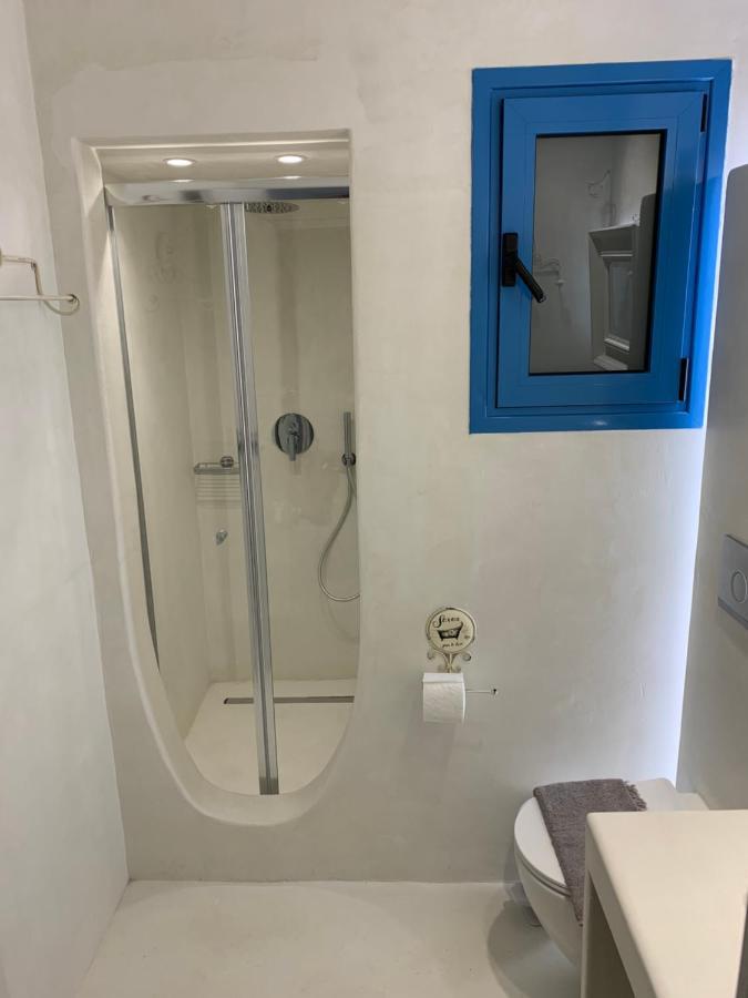 Blue Sea Villa & Apartments Makrýgialos 外观 照片